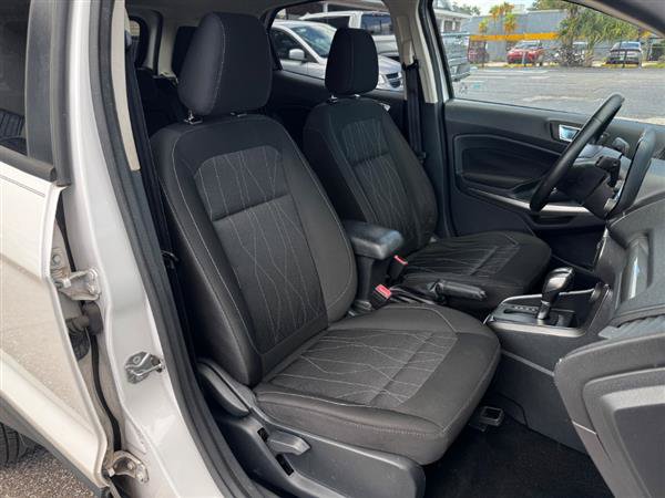 Used 2018 Ford EcoSport SE FWD image 12