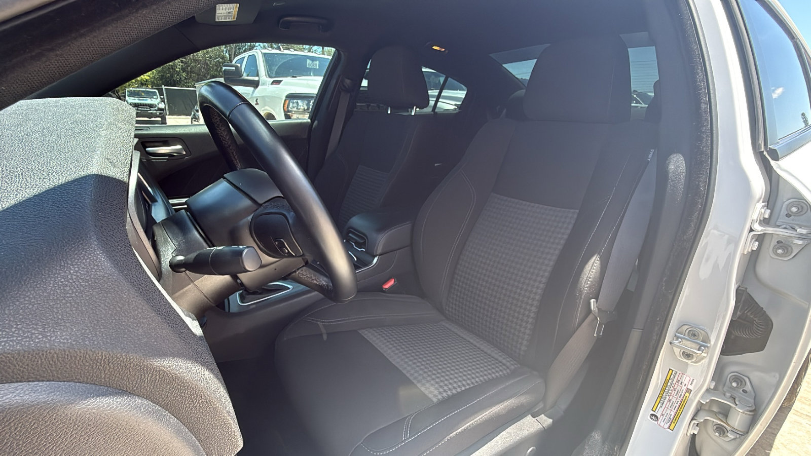 Certified 2023 Dodge Charger SXT RWD image 15