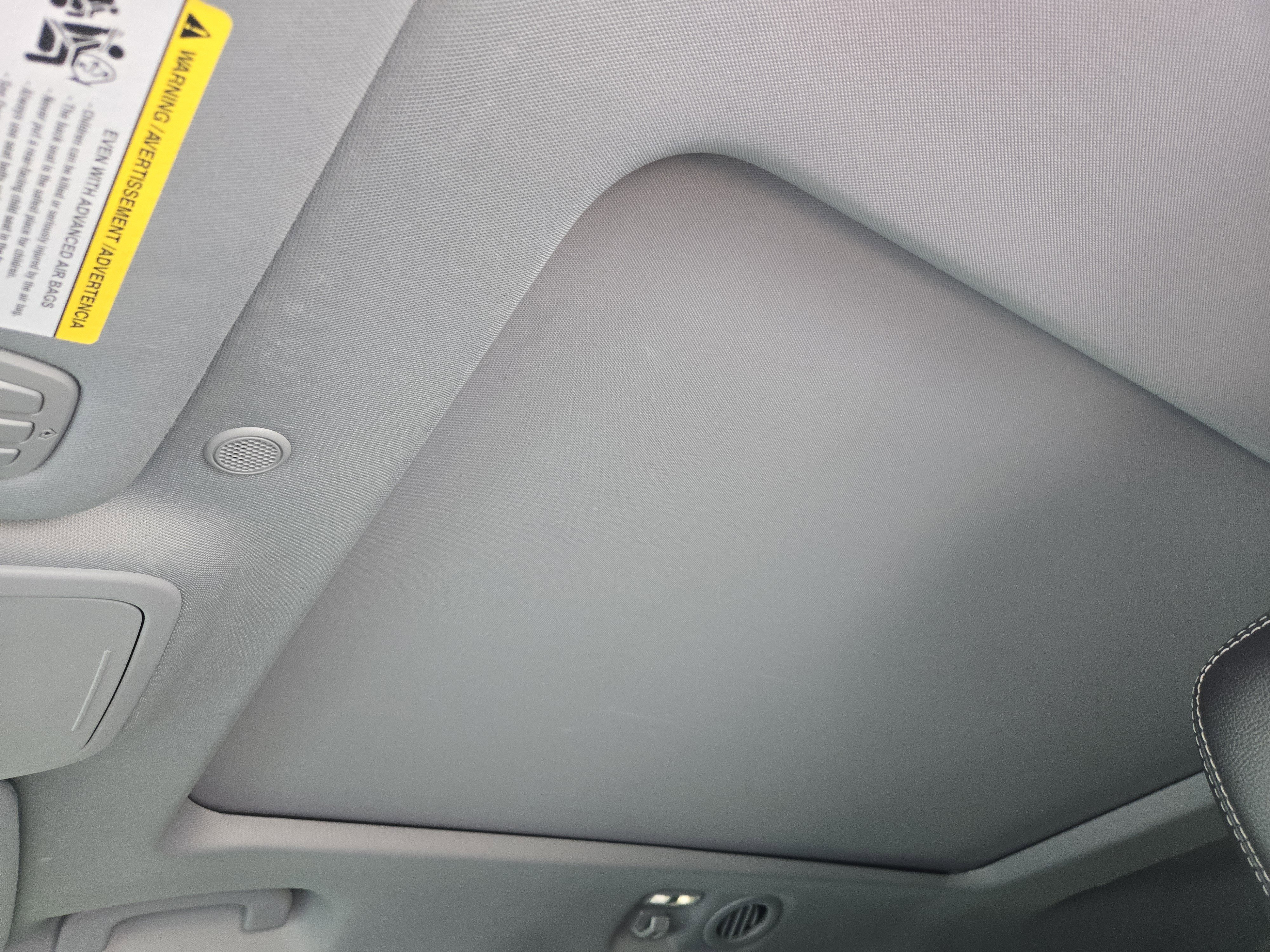 Used 2020 Ford Explorer Limited w/ Class III Trailer Tow Package image 28