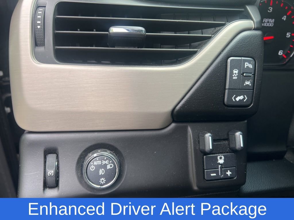 Used 2016 GMC Yukon Denali w/ Open Road Package image 24