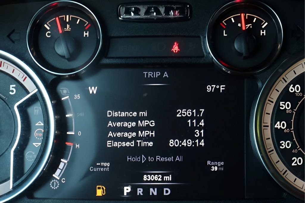 Used 2018 RAM 2500 Laramie w/ Sport Appearance Group AWD/4WD image 34