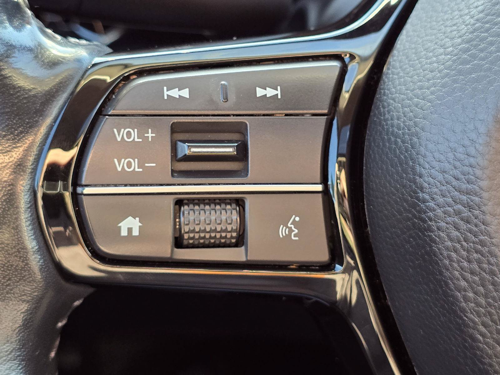 Used 2023 Honda CR-V EX-L image 31