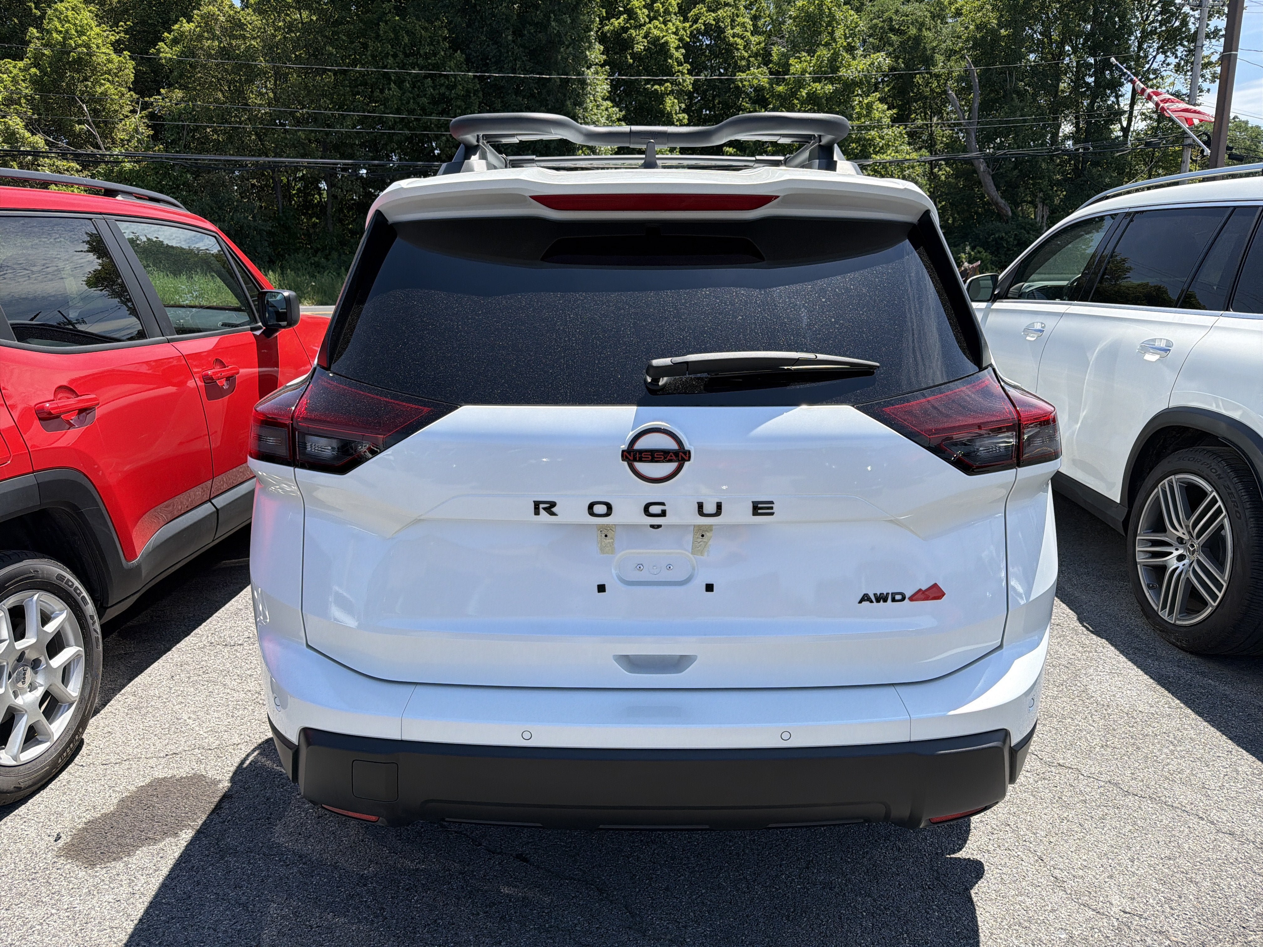 Used 2026 Nissan Rogue SV AWD/4WD image 6