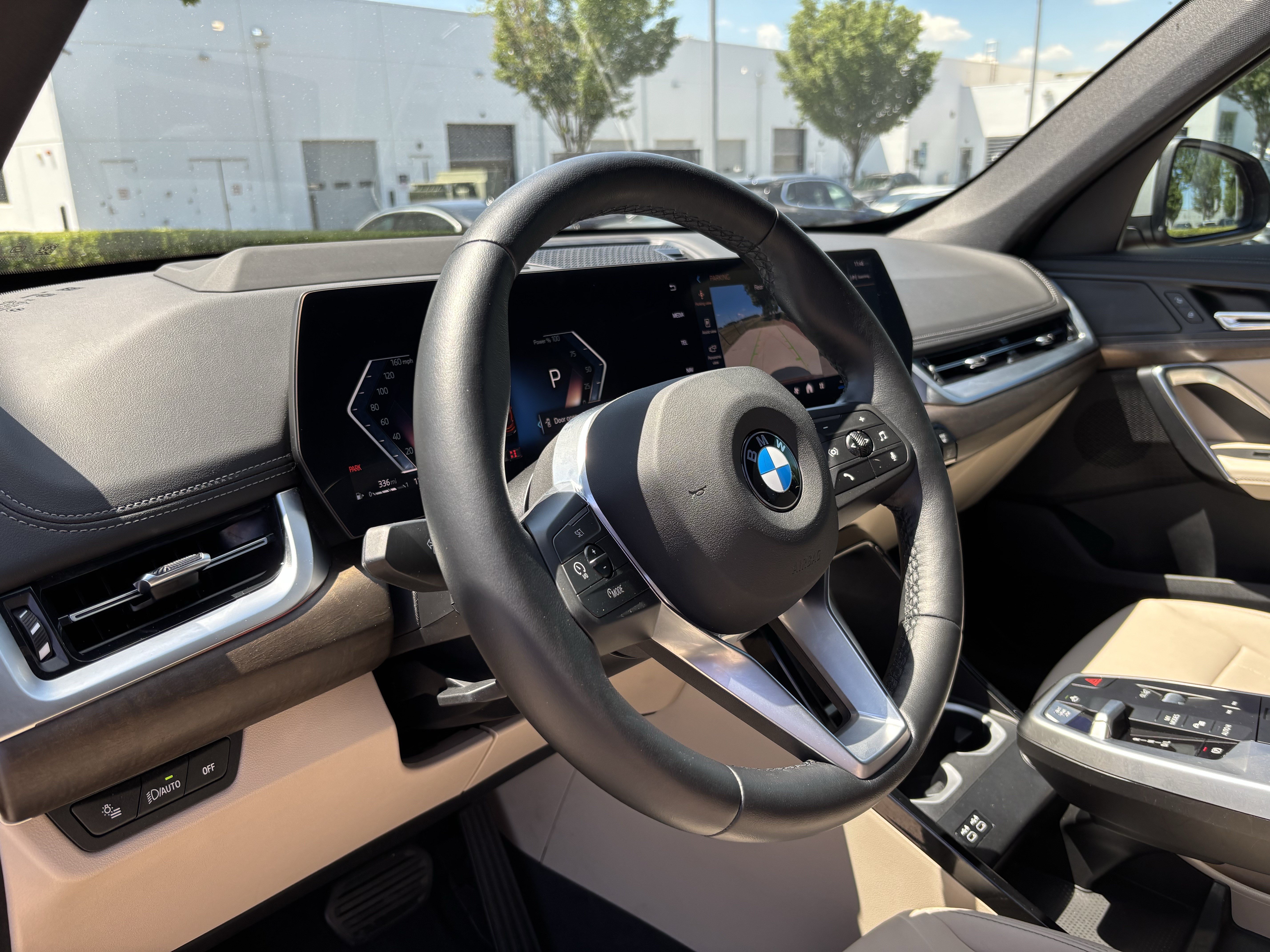 Certified 2024 BMW X1 xDrive28i w/ Technology Package AWD/4WD image 17