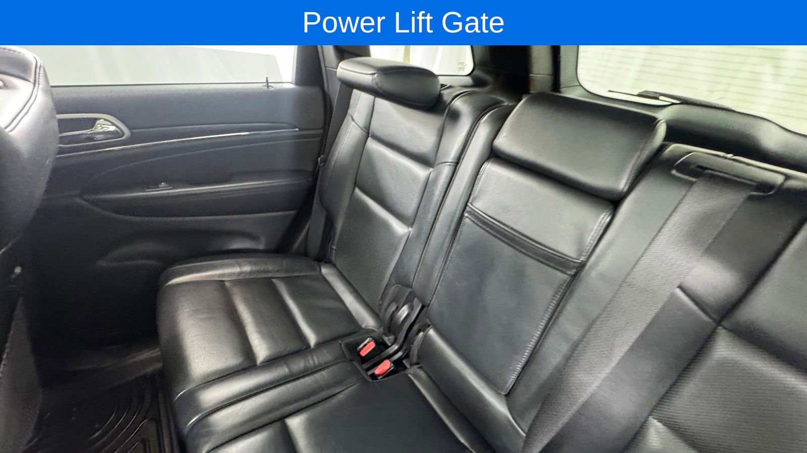 Used 2019 Jeep Grand Cherokee Limited w/ Luxury Group II AWD/4WD image 14