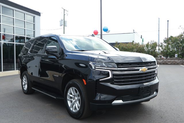 Used 2024 Chevrolet Tahoe LT AWD/4WD image 3