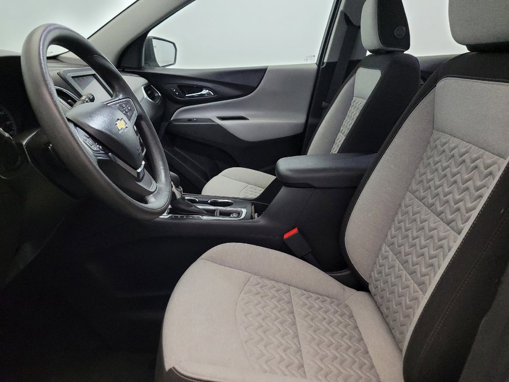 Used 2024 Chevrolet Equinox LS image 17