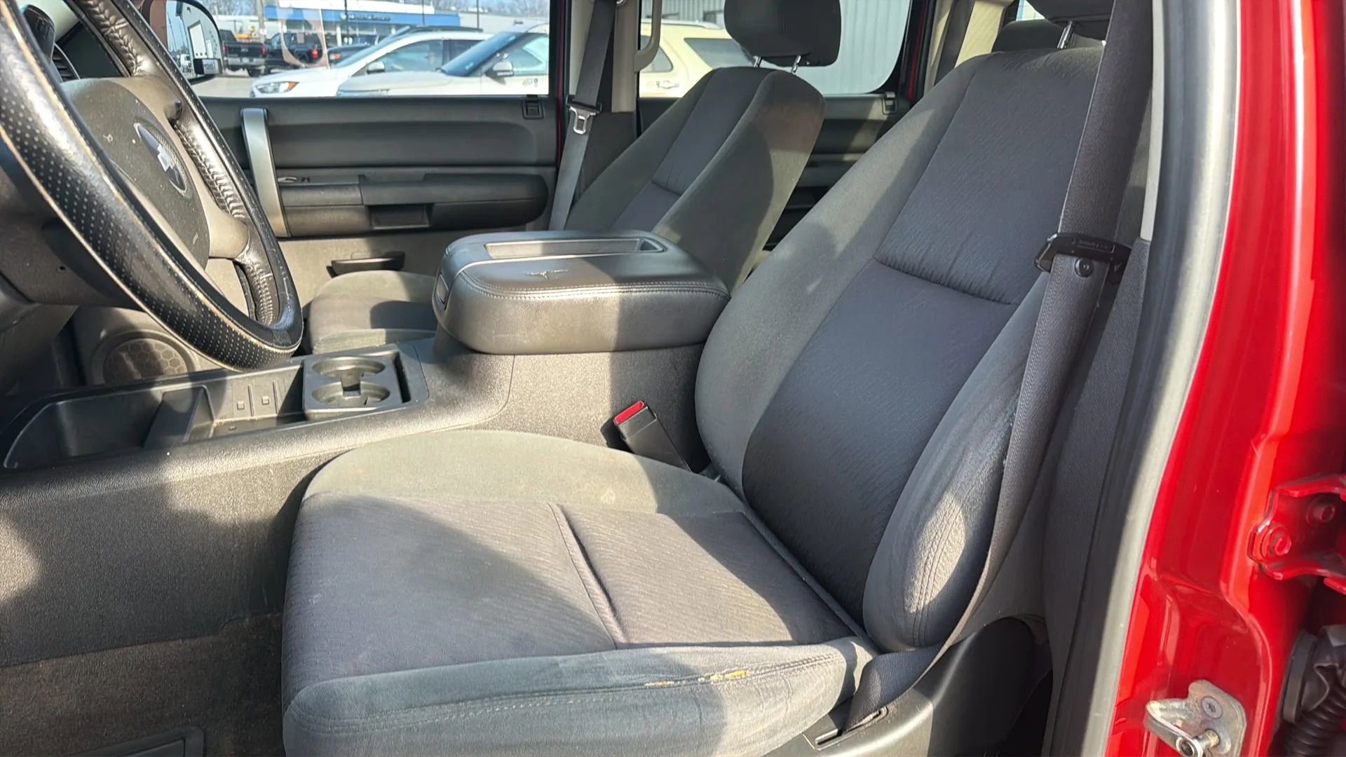 Used 2008 Chevrolet Silverado 1500 LT w/ Towing Package image 93