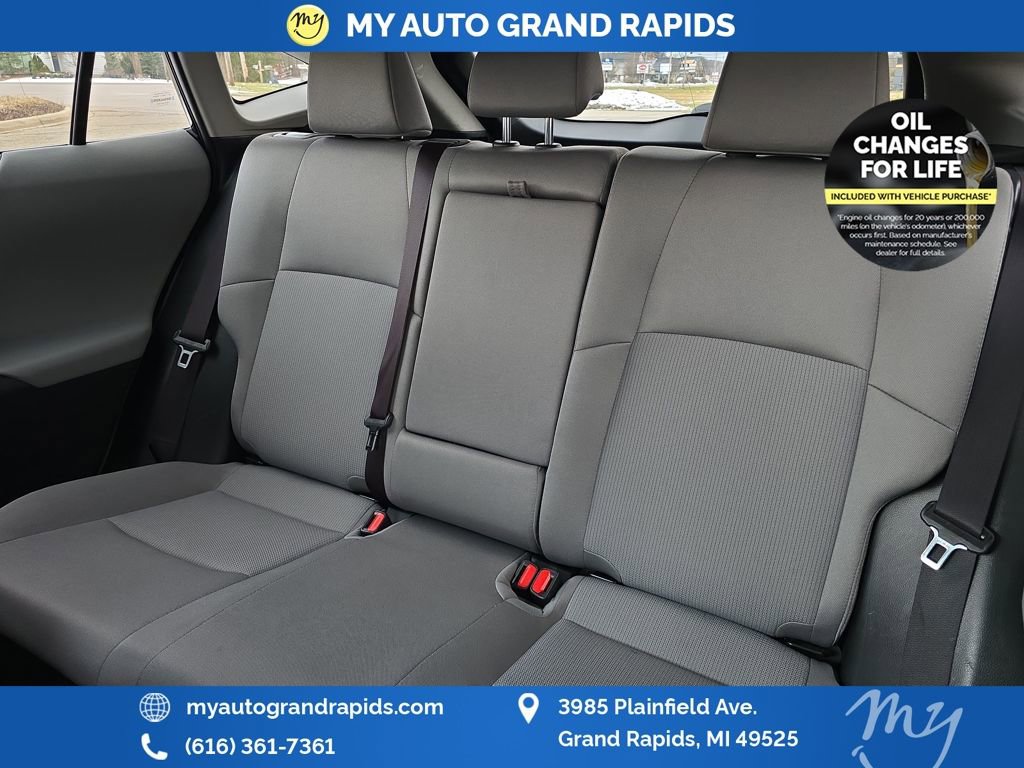 Used 2024 Toyota Venza LE image 27