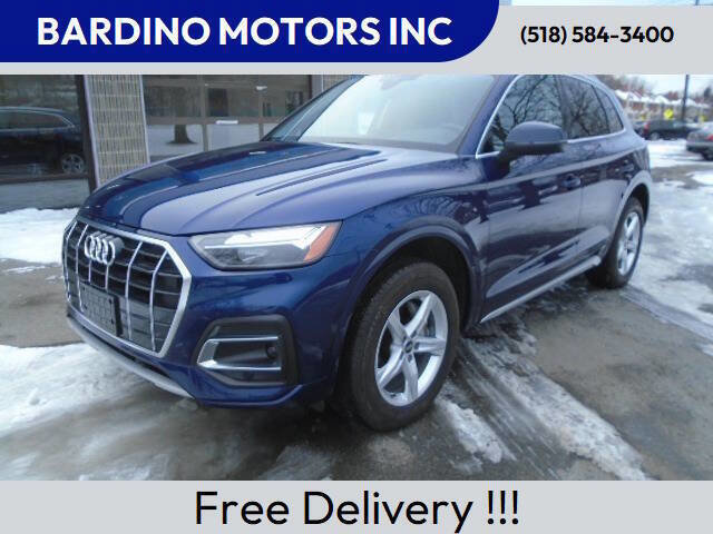 Used 2023 Audi Q5 2.0T Premium w/ Convenience Package AWD/4WD image 1