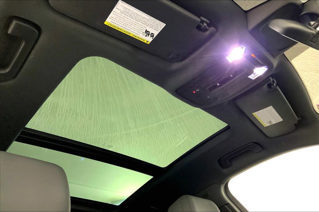 Used 2020 Audi Q3 2.0T Premium w/ Convenience Package image 29