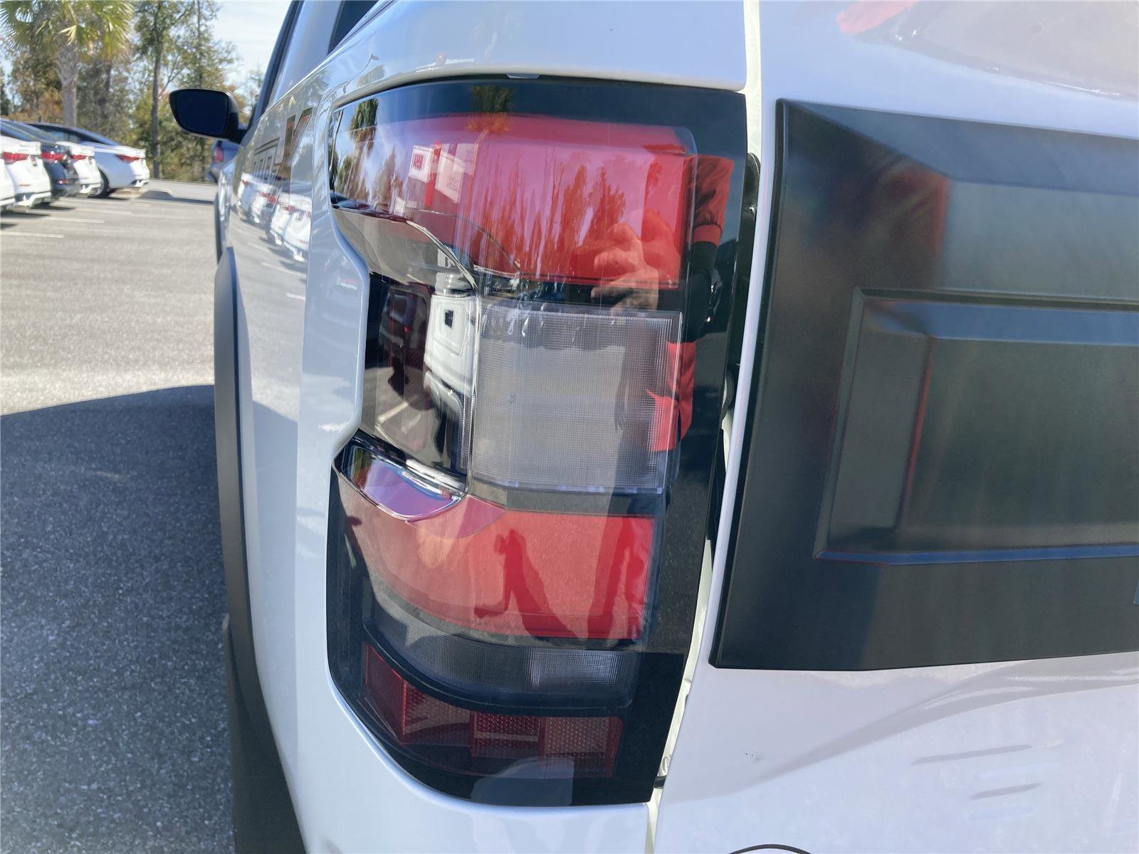 New 2026 Nissan Frontier Pro-X w/ Pro-X Convenience Package image 10