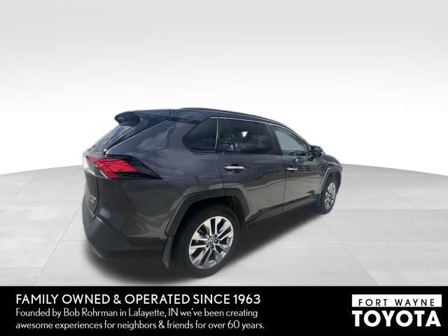 Used 2025 Toyota RAV4 Limited w/ Weather Package image 5