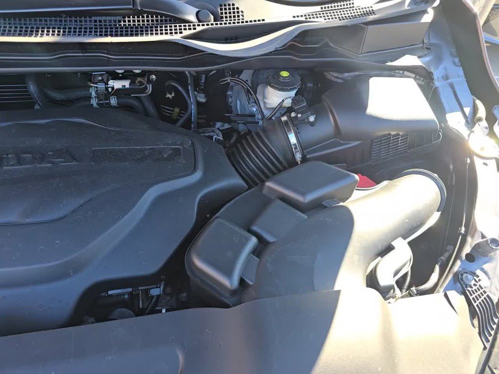 Used 2024 Honda Odyssey EX-L image 3