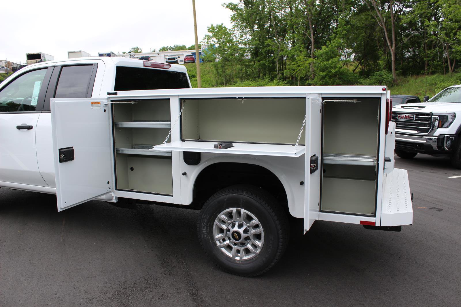 New 2026 Chevrolet Silverado 2500 W/T w/ WT Convenience Package AWD/4WD image 11