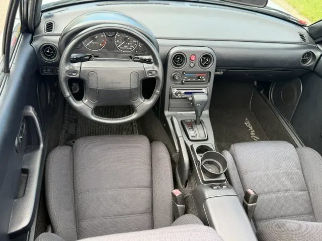 Used 1990 MAZDA MX-5 Miata RWD image 11