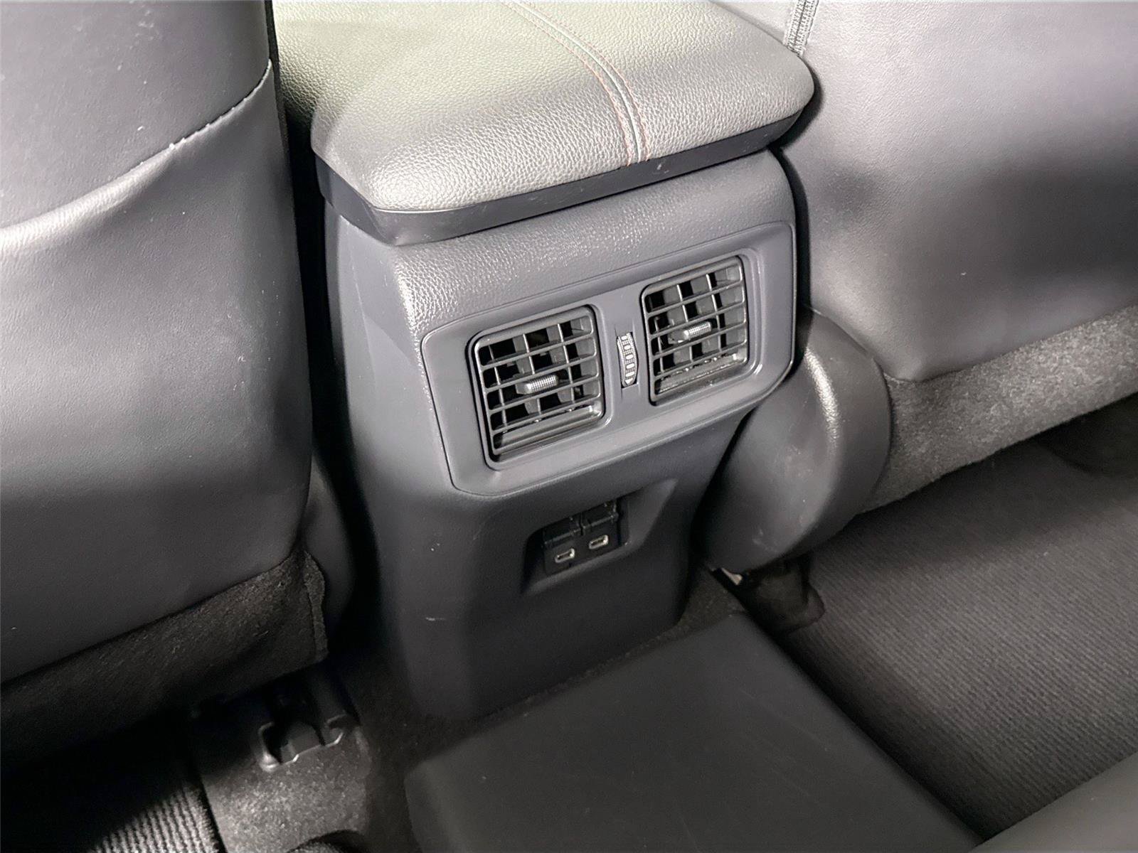 Used 2025 Toyota RAV4 XSE w/ Weather Package AWD/4WD image 43
