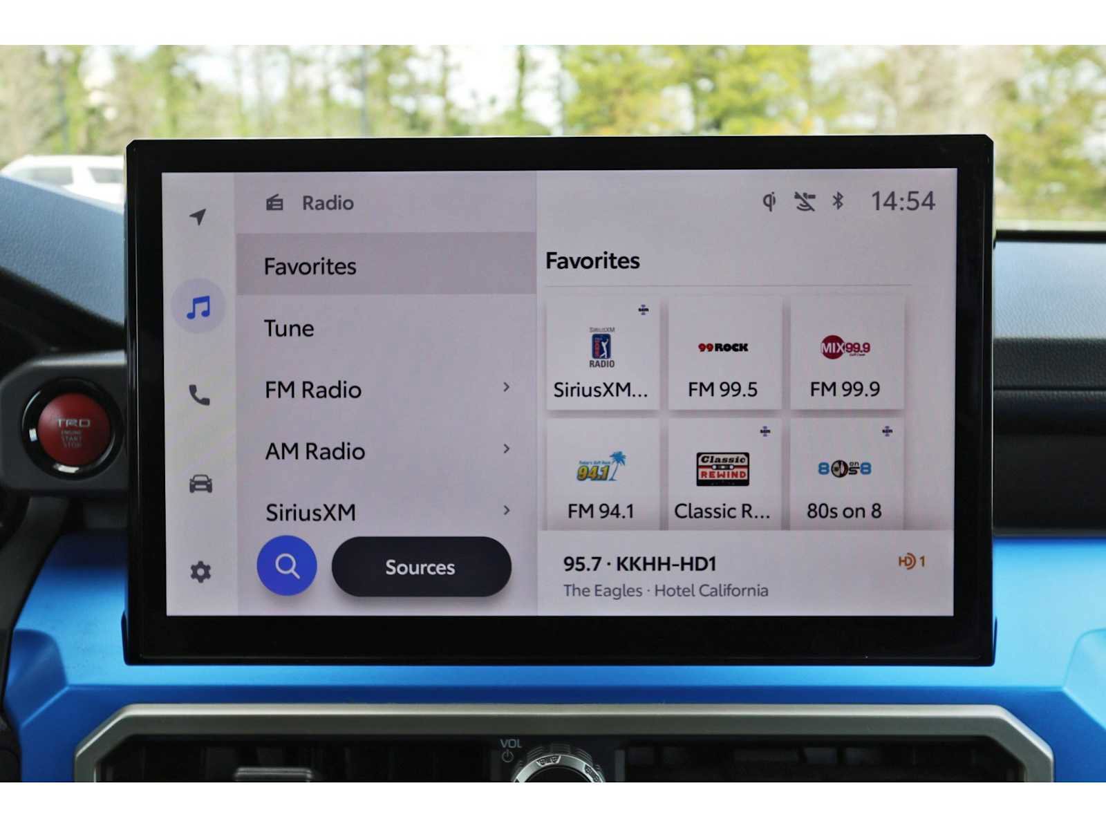 Used 2024 Toyota Tacoma TRD Sport w/ TRD Sport Upgrade Package image 22
