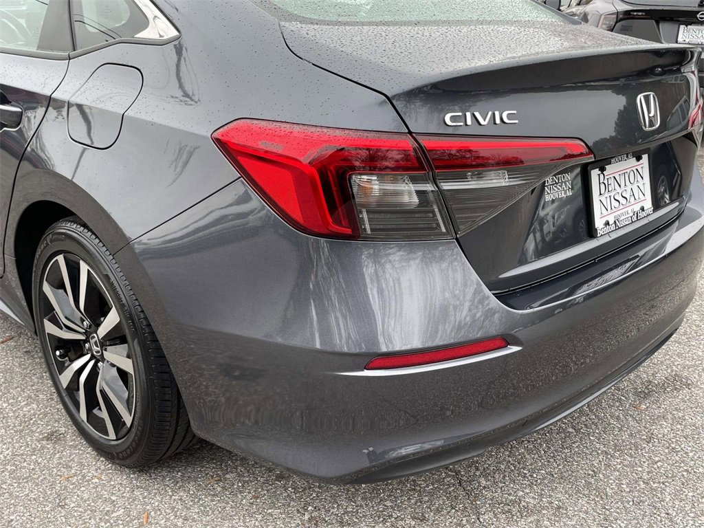 Used 2023 Honda Civic EX image 12
