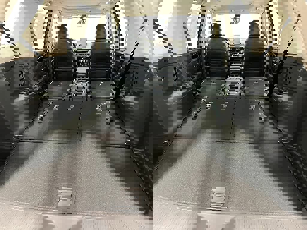 New 2025 Honda Pilot Touring image 35