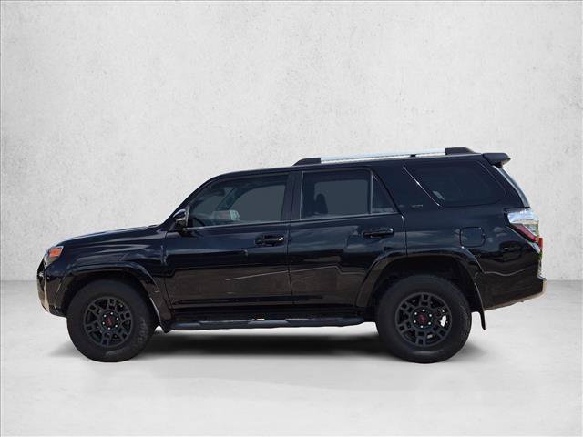 Used 2023 Toyota 4Runner SR5 Premium w/ Moonroof Package RWD image 5