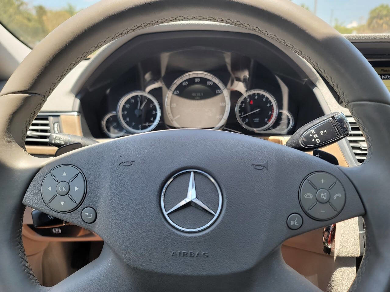 Used 2011 Mercedes-Benz E 350 4MATIC Wagon image 20