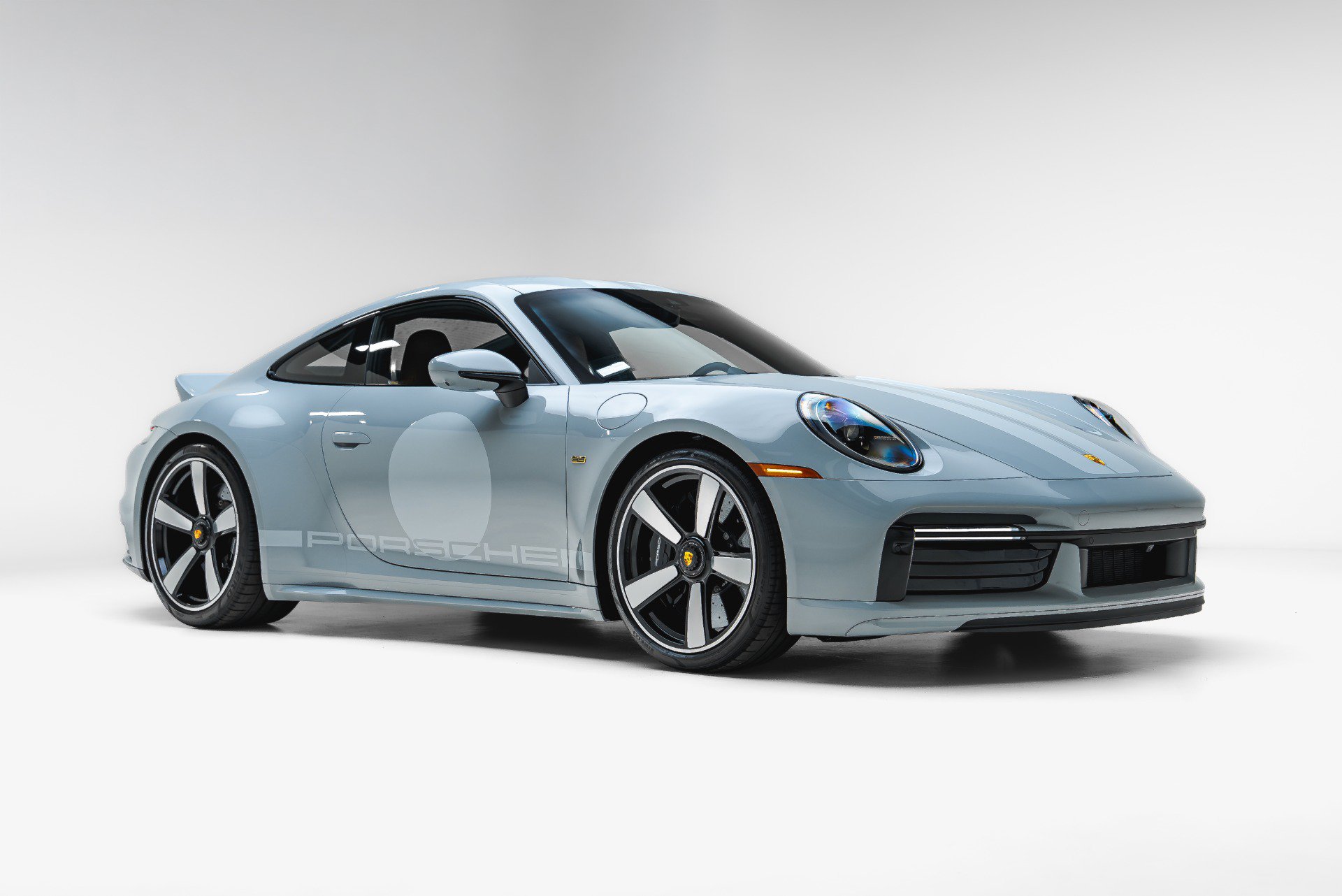 Used 2023 Porsche 911 Sport Classic RWD image 12