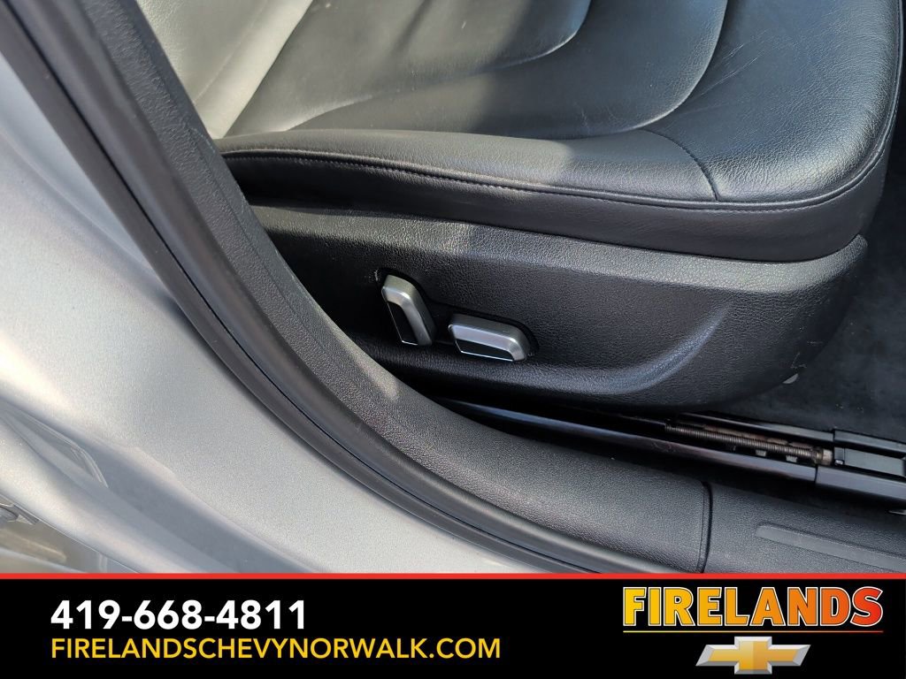 Used 2013 Audi A4 2.0T Premium image 12