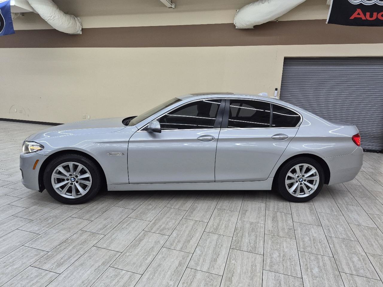 Used 2016 BMW 528i Sedan RWD image 5