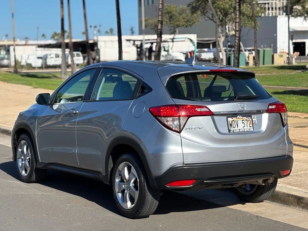 Used 2021 Honda HR-V LX image 3