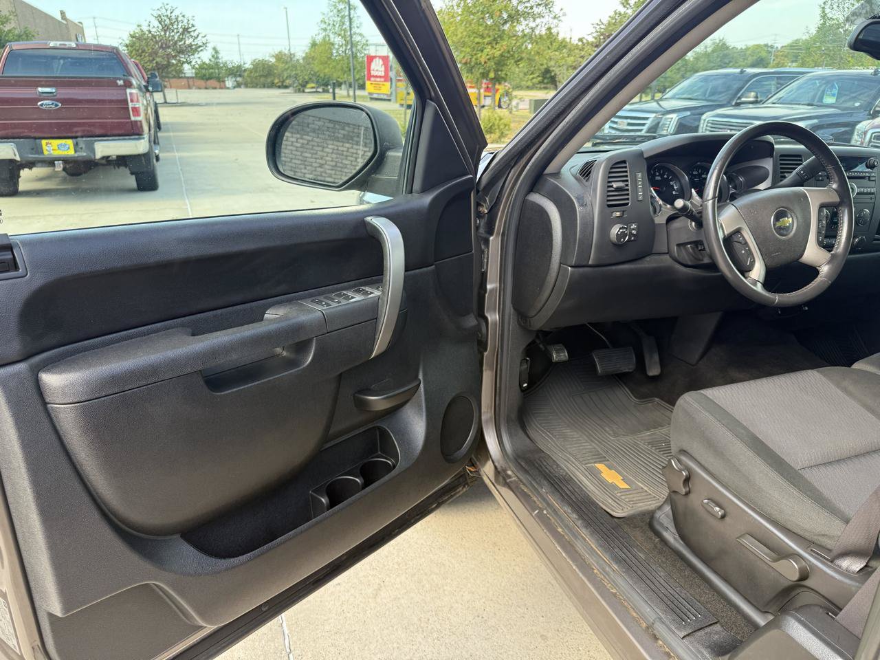 Used 2012 Chevrolet Silverado 1500 LT w/ All-Star Edition RWD image 10