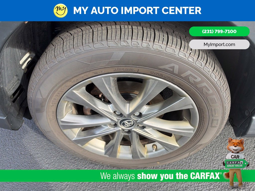 Used 2018 Toyota RAV4 Limited w/ Carpet Mat Package AWD/4WD image 9