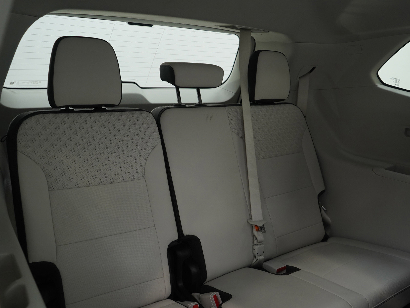 Used 2024 GMC Acadia Denali w/ Super Cruise Package image 12