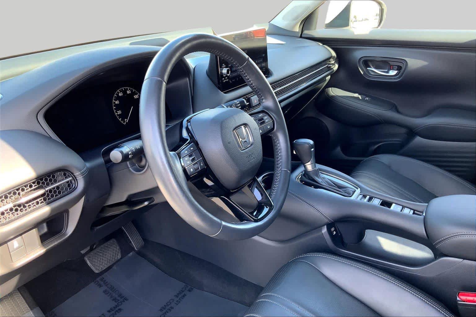 Used 2024 Honda HR-V EX-L image 17