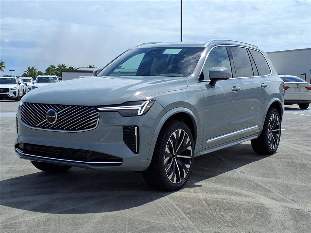 New 2026 Volvo XC90 B6 Plus w/ Protection Package Premier image 3