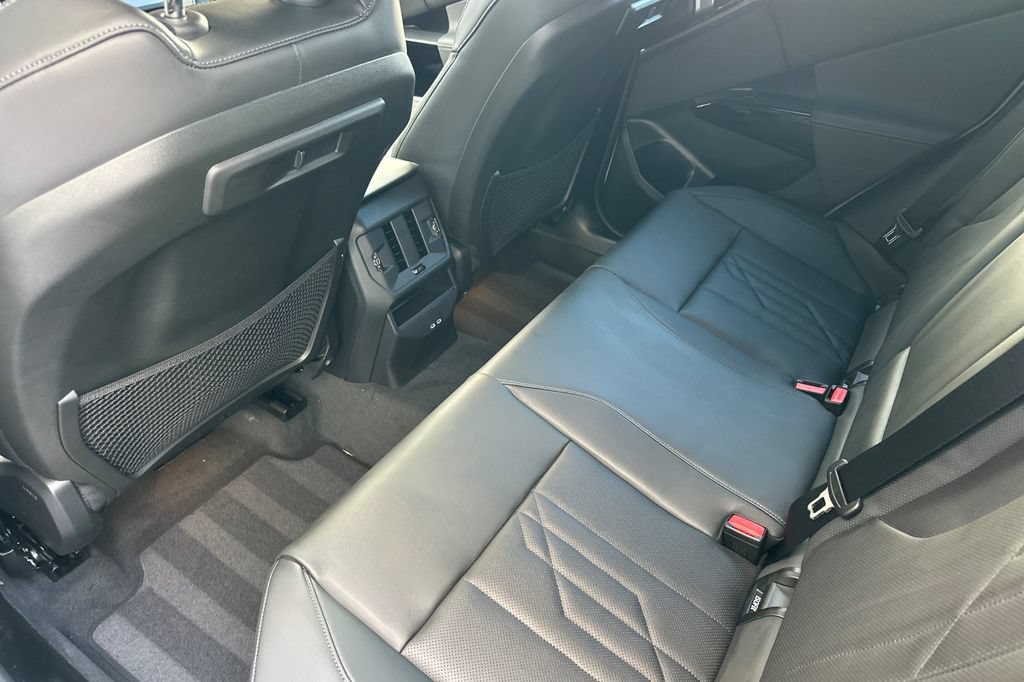 New 2026 BMW X3 xDrive30i w/ M Sport Package AWD/4WD image 12