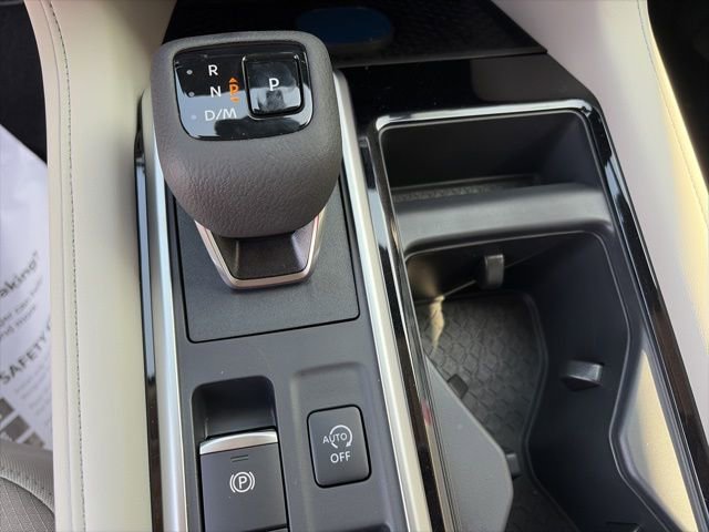 New 2026 Nissan Pathfinder SL image 17