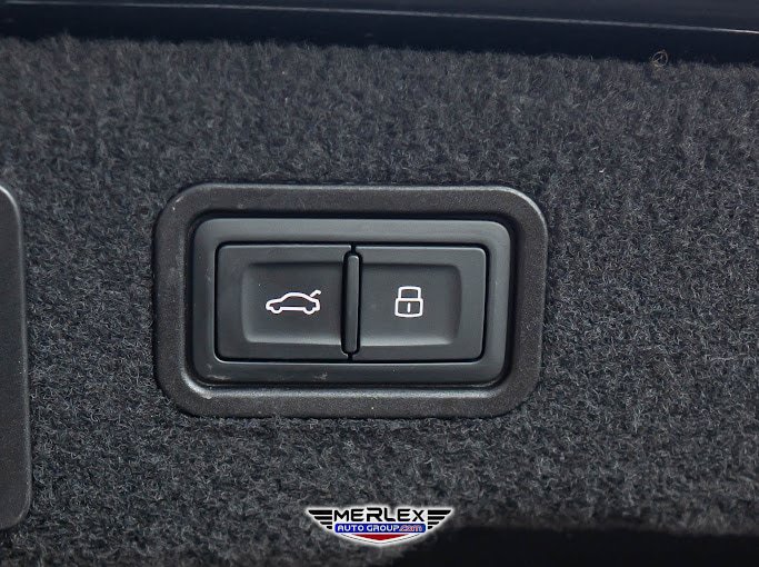 Used 2021 Audi A8 L 4.0T w/ Interior Protection Package AWD/4WD image 51