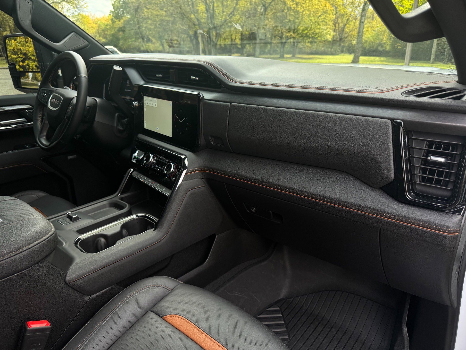 Used 2024 GMC Sierra 2500 AT4 w/ AT4 Preferred Package image 27