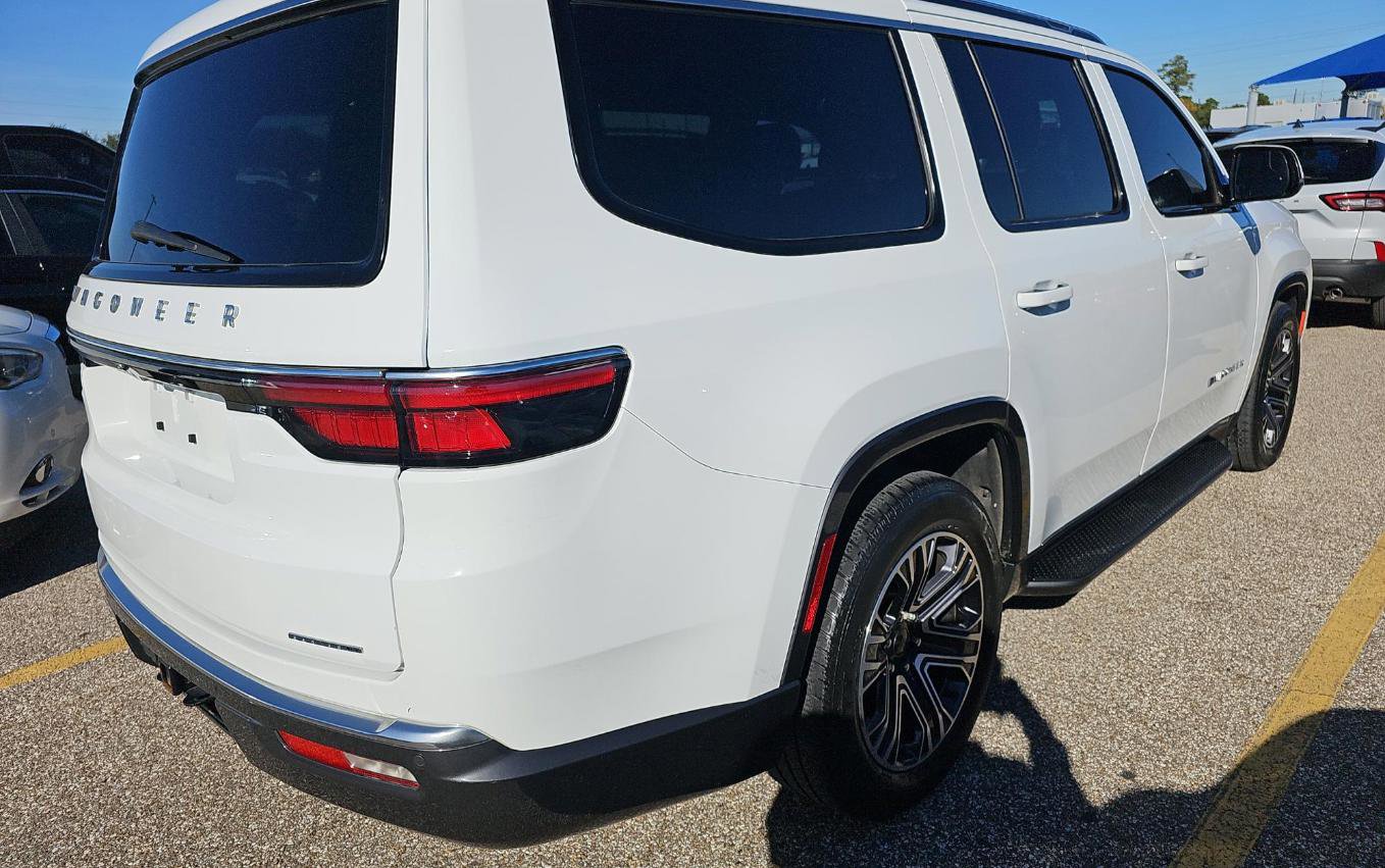 Used 2022 Jeep Wagoneer Series III image 6