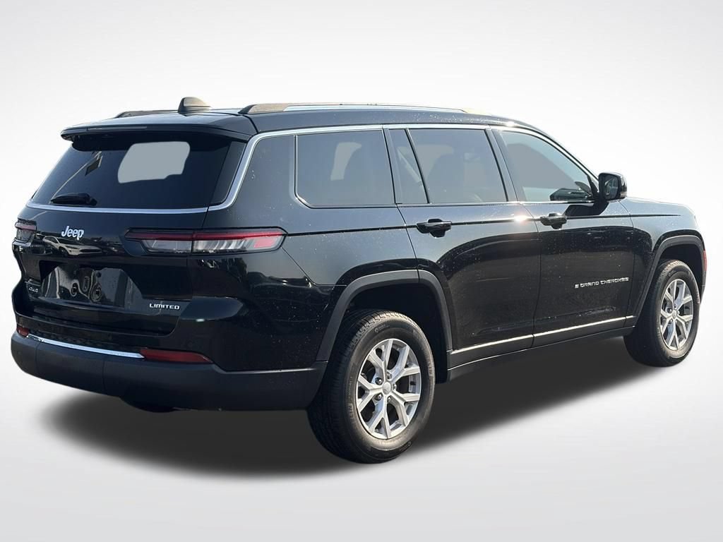 Used 2023 Jeep Grand Cherokee L Limited AWD/4WD image 6
