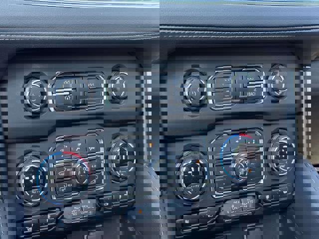 Used 2021 Chevrolet Tahoe LT image 28