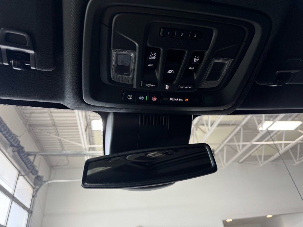 Used 2024 GMC Sierra 1500 AT4 w/ AT4 Premium Package image 26