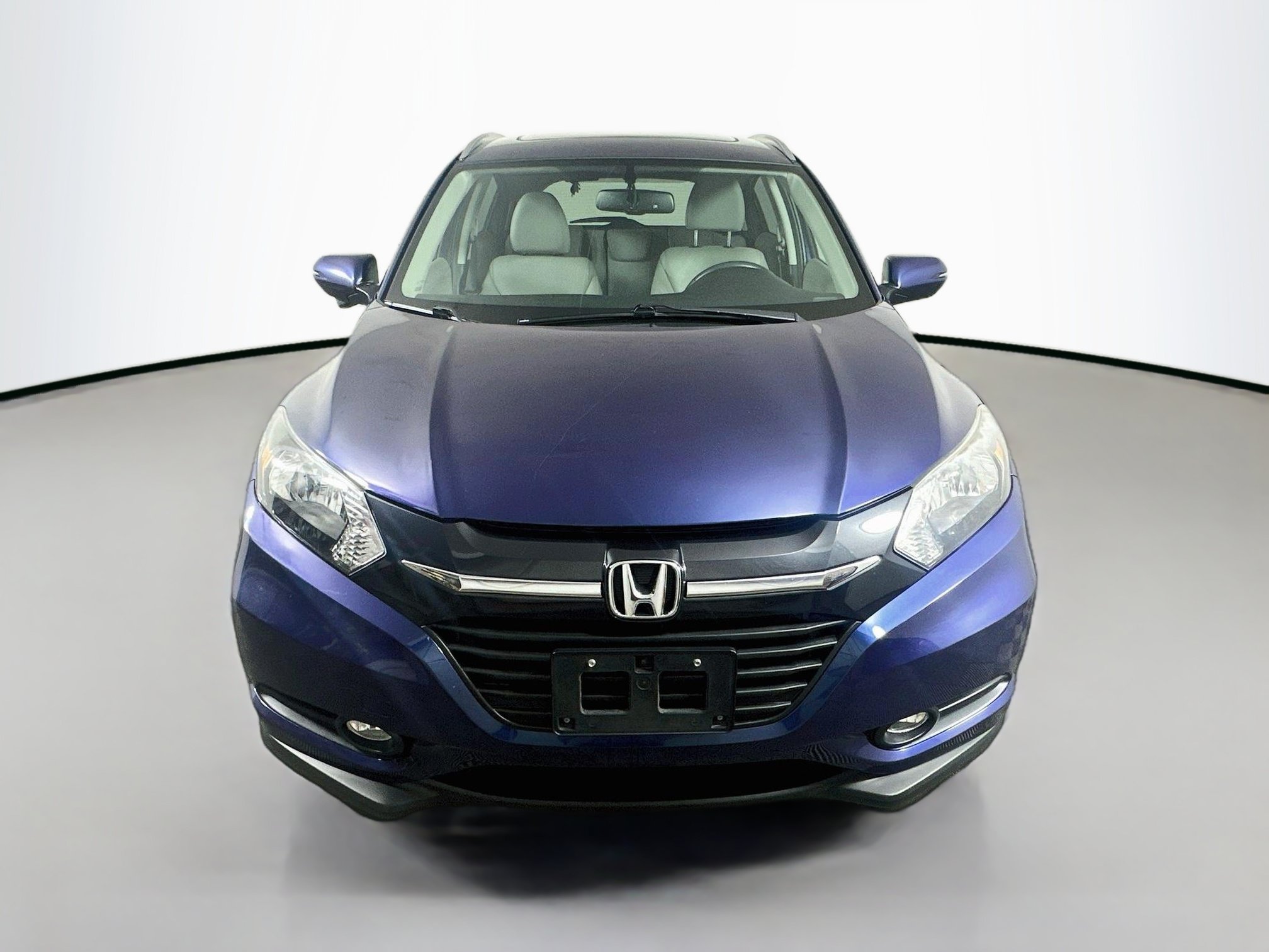 Used 2017 Honda HR-V EX-L image 2