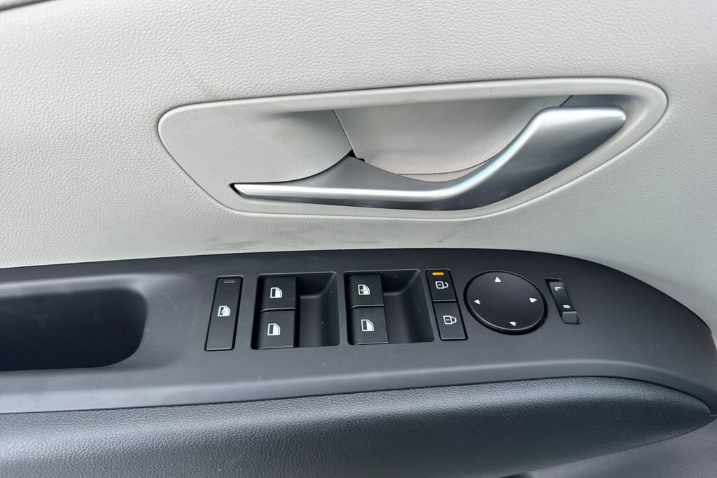 New 2026 Hyundai Tucson Blue SE AWD/4WD image 11