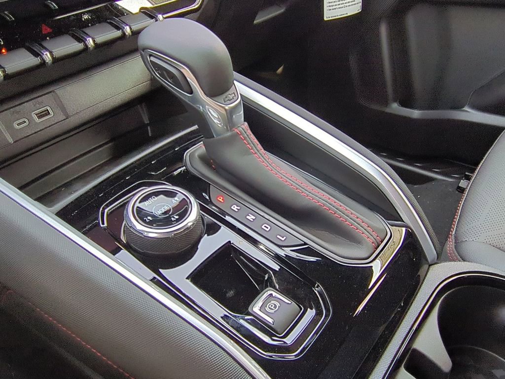 New 2025 Chevrolet Colorado Z71 w/ Midnight Edition image 16