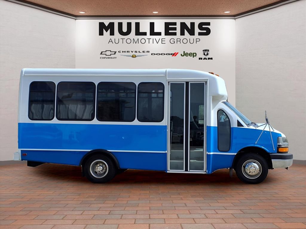 Used 2005 Chevrolet Express 3500 w/ RV Package image 4