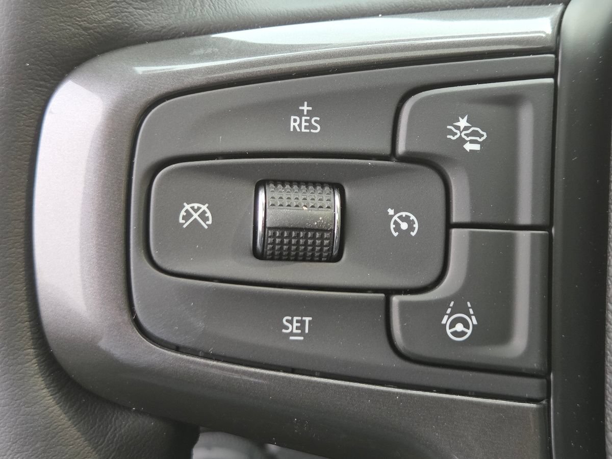 New 2026 Chevrolet Silverado 1500 High Country AWD/4WD image 30