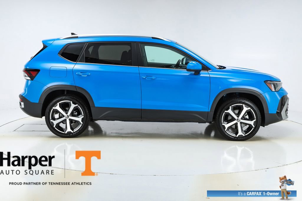 Used 2025 Volkswagen Taos SEL image 48