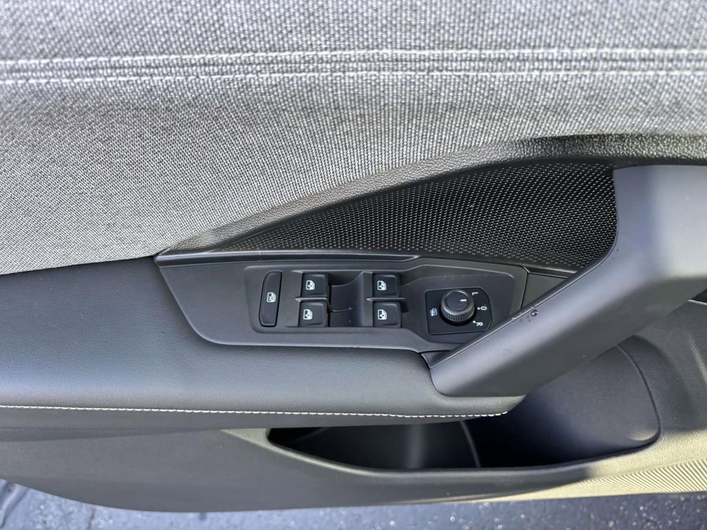 New 2026 Volkswagen Tiguan S image 13